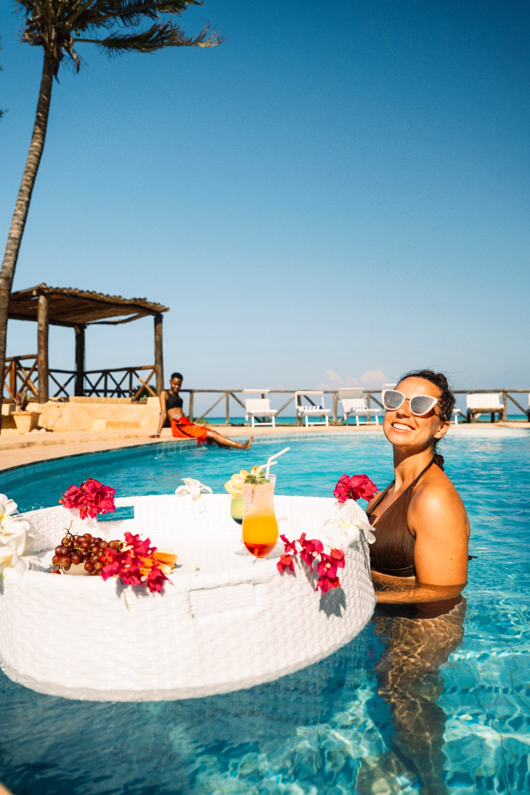 Refreshments floating in the pool